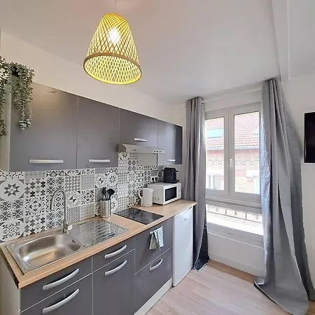 Bologne, Studio Climatise