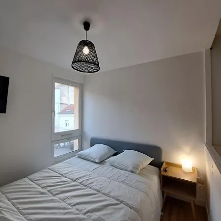 Bologne, Studio Climatise Apartman