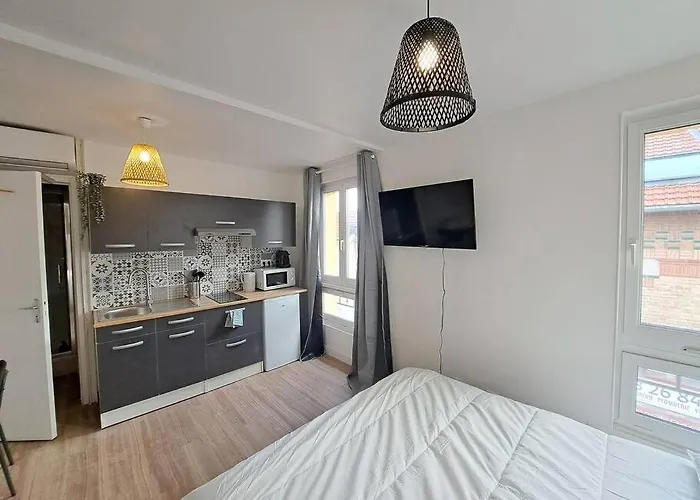 Bologne, Studio Climatise Lägenhet